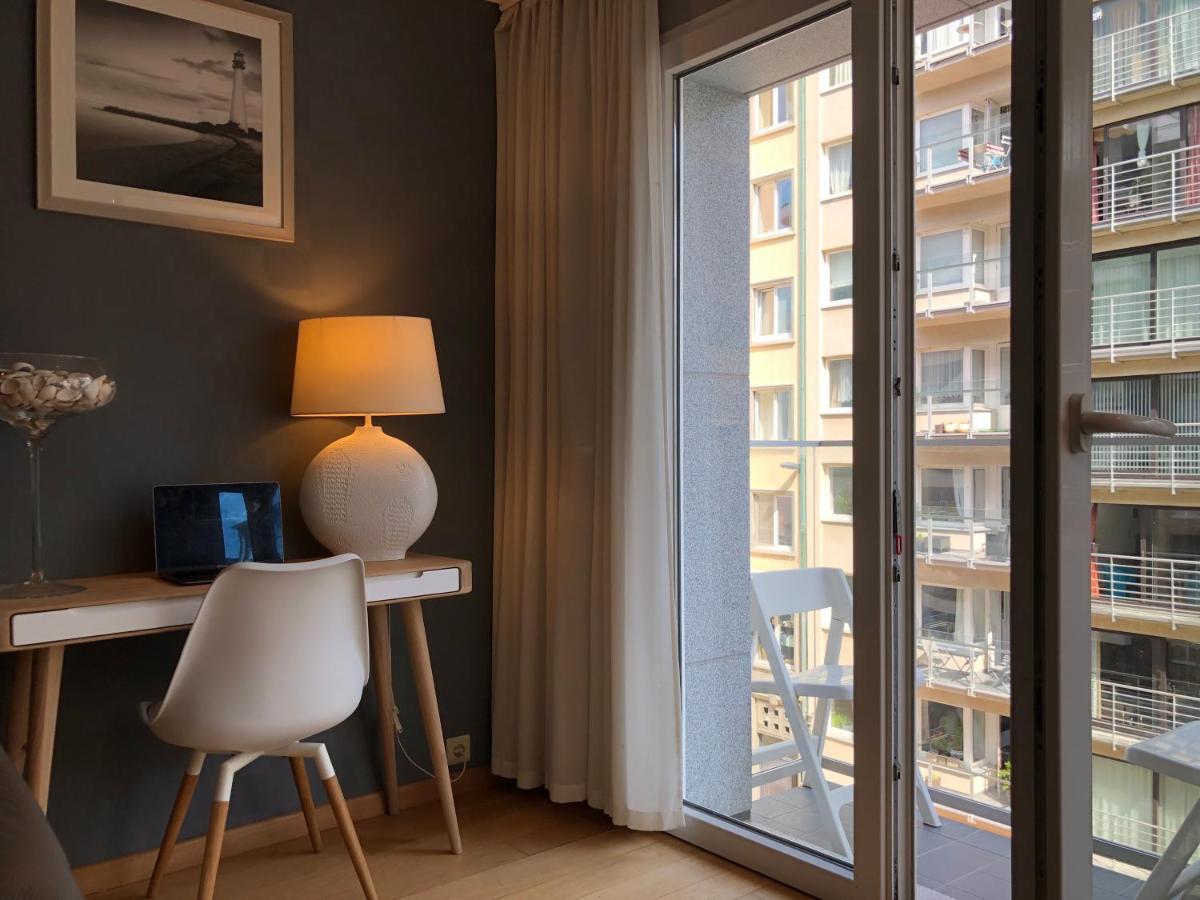 Modern Apartment At 2 Steps From Beach Ostende Extérieur photo